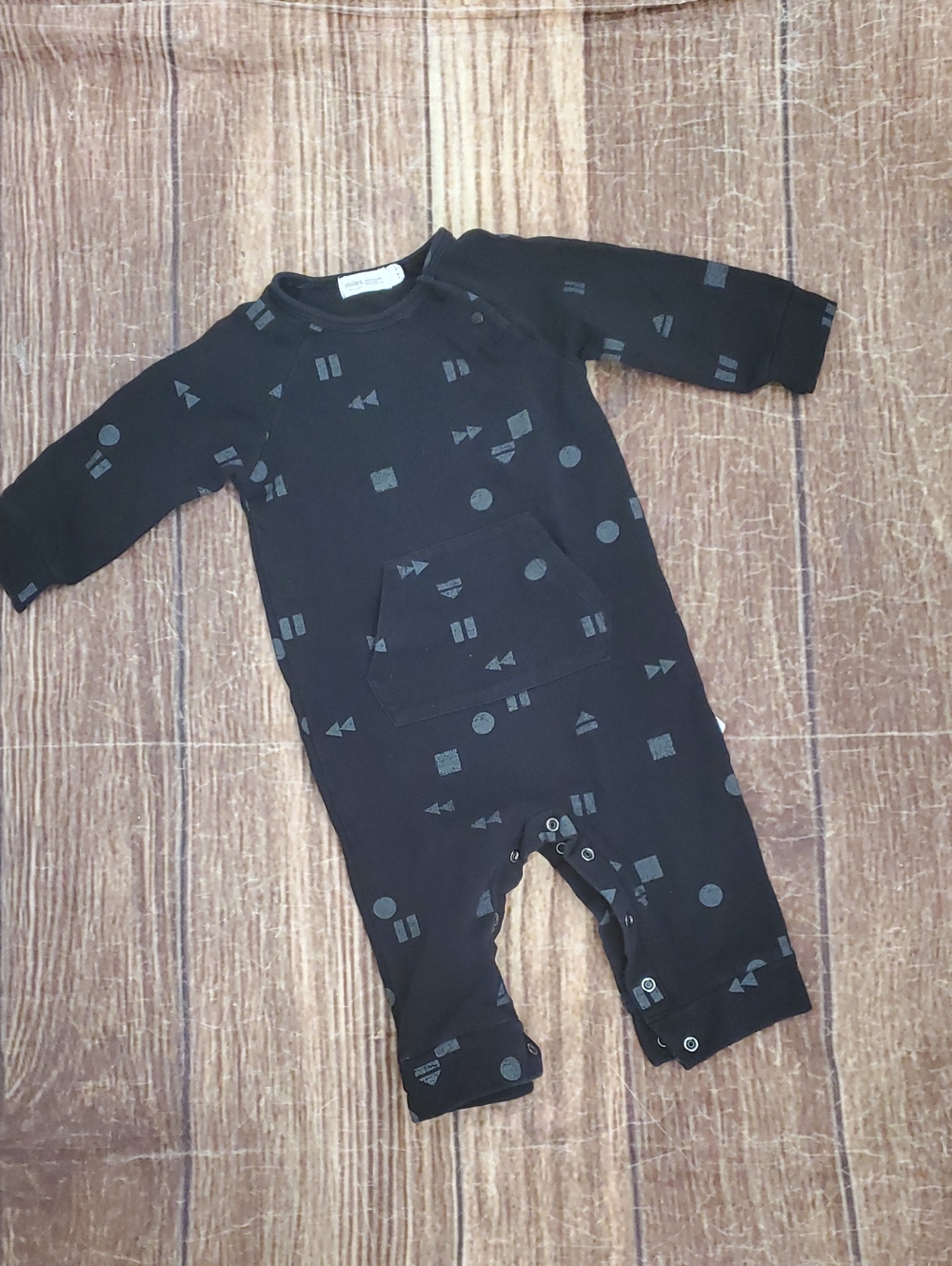 Miles baby one-piece footless romper size 9 mo